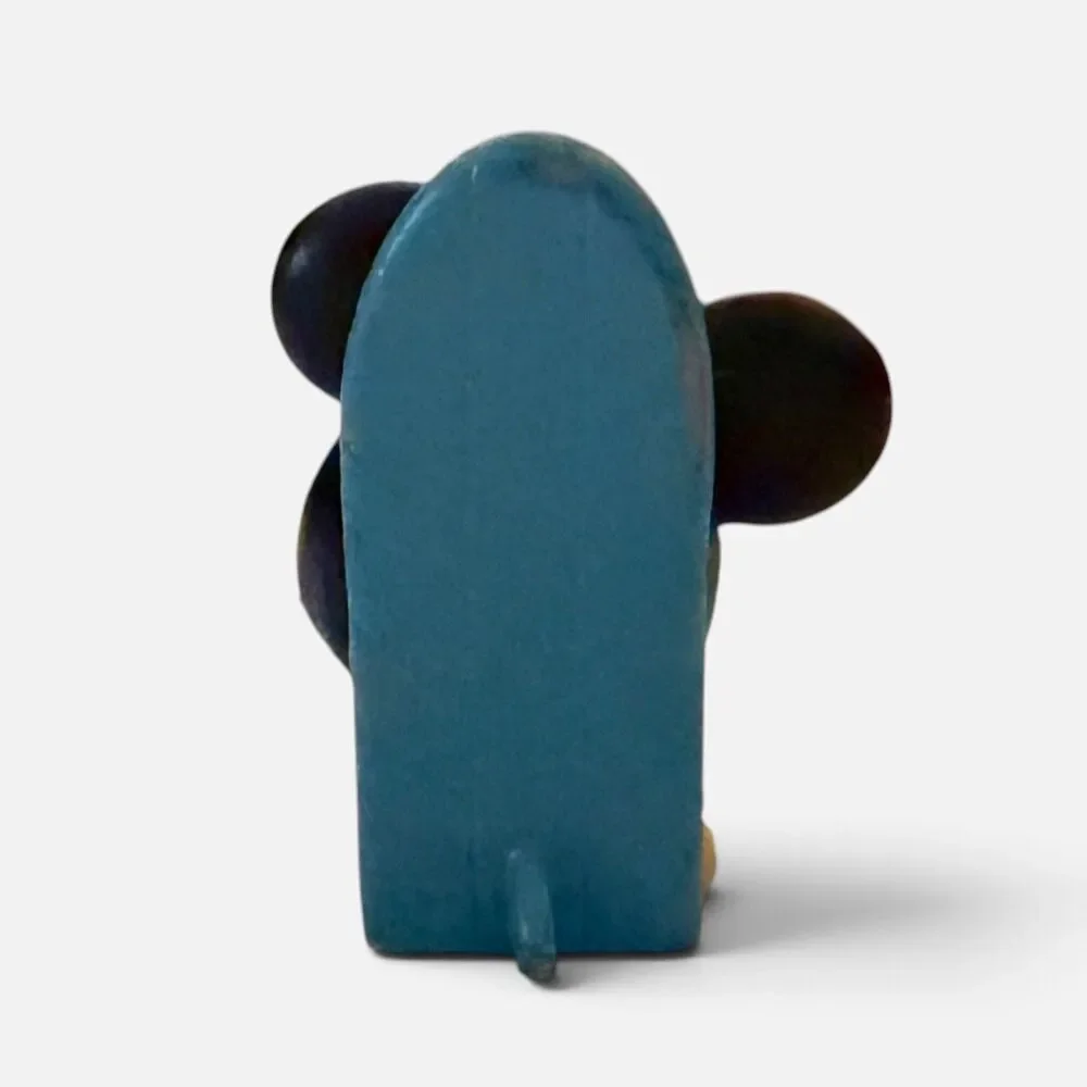2023 Disney Doorables Lets Go Figure Mickey Mouse Surfboard
